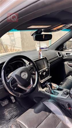 جيب جراند شيروكي